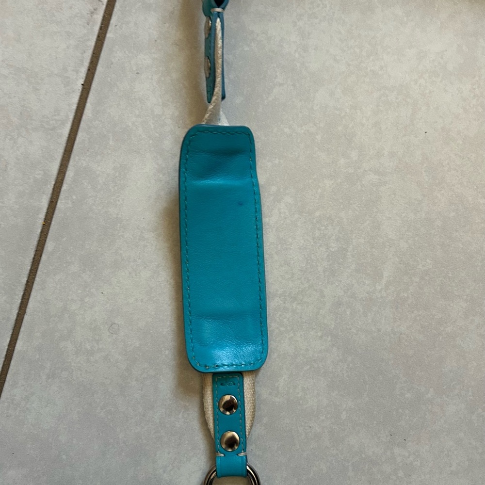Coach Legacy Scribble Canvas Shoulder Bag with blue leather trim - Picture 4 of 9